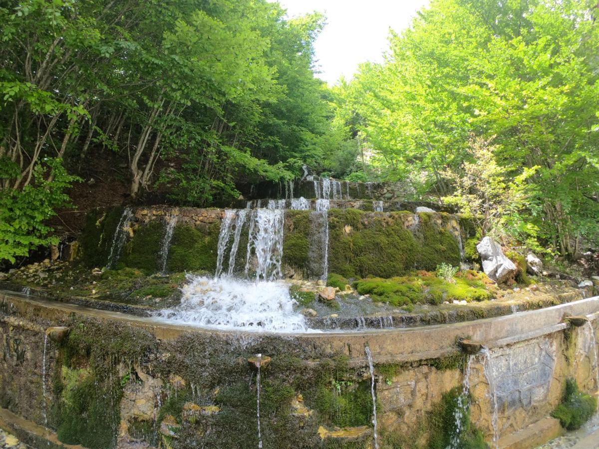 Fusha E Gjes Hotel Valbone Bagian luar foto