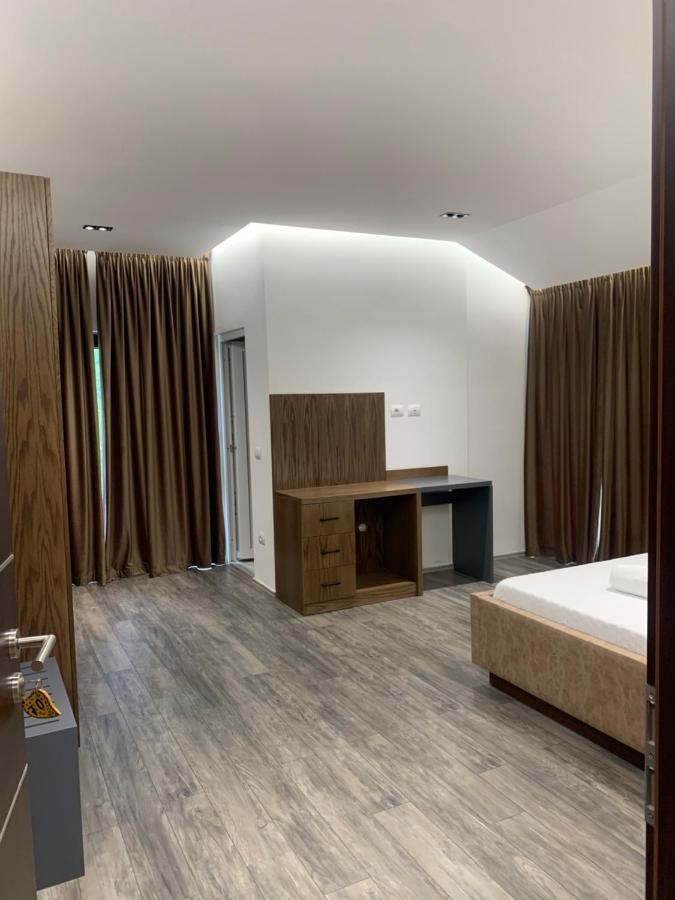 Fusha E Gjes Hotel Valbone Bagian luar foto